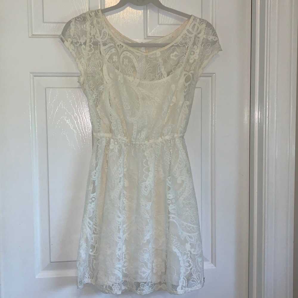 Lace dress